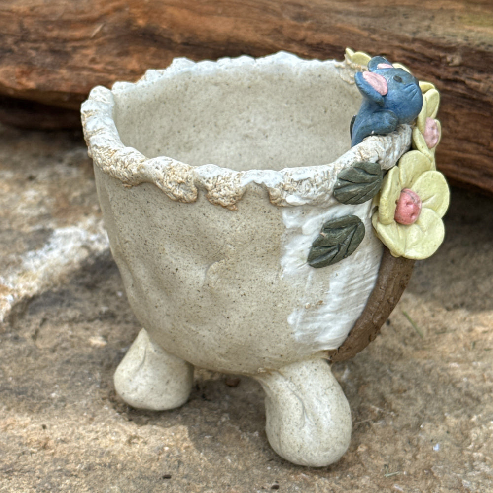 Jurian Handcrafted Pot- Blue Mouse