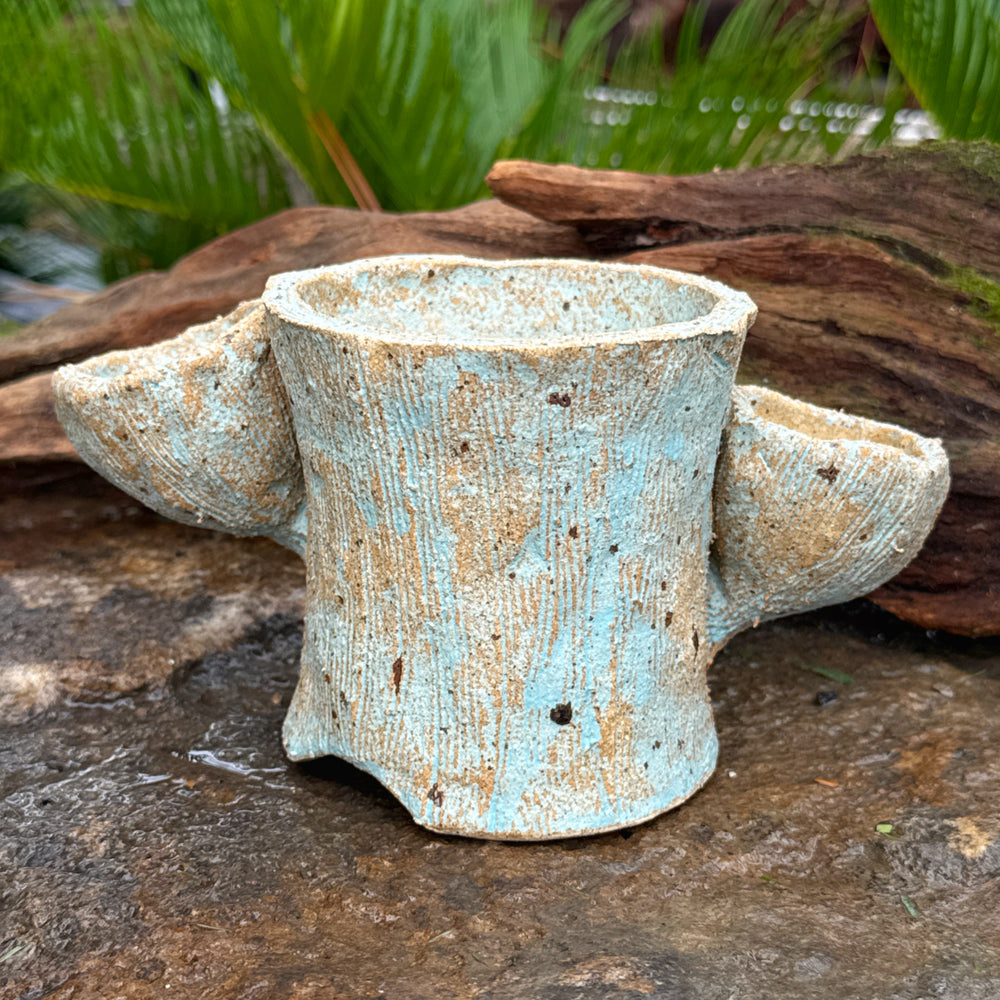 Jurian Handcrafted Pot- Three Hole Planter