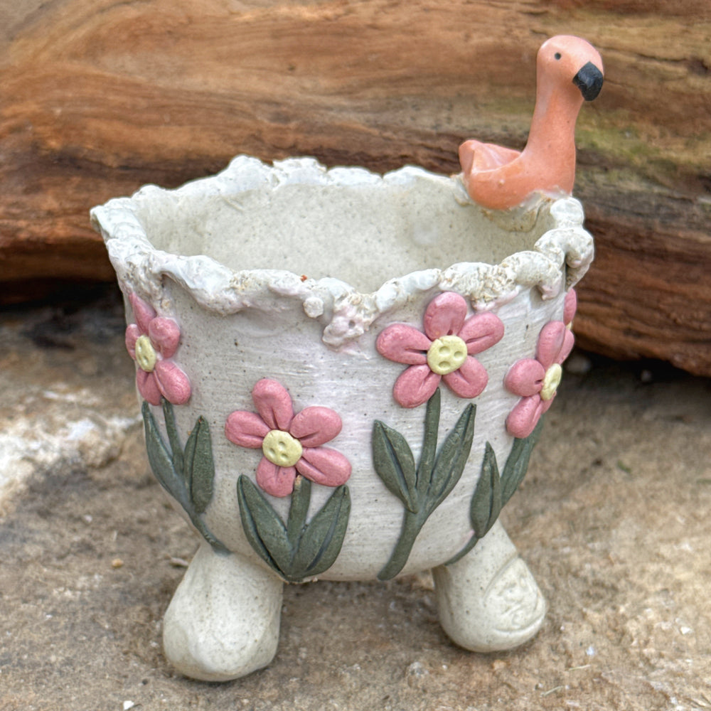 Jurian Handcrafted Pot- Flamingo