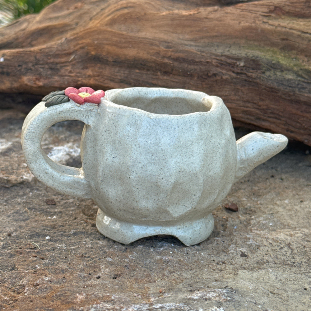 Jurian Handcrafted Teapot