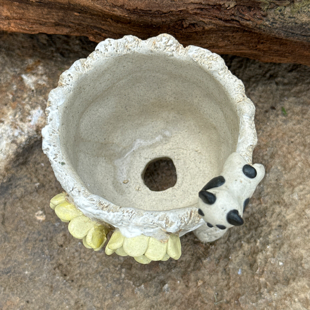 Jurian Handcrafted Pot- Panda