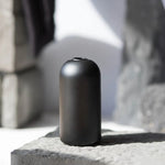 Wylie Vase (Black)
