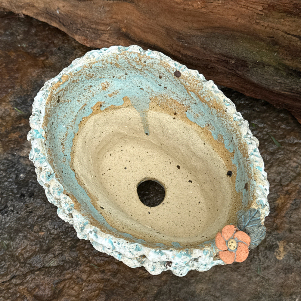 Jurian Handcrafted Pot- Sky Blue Short Oval