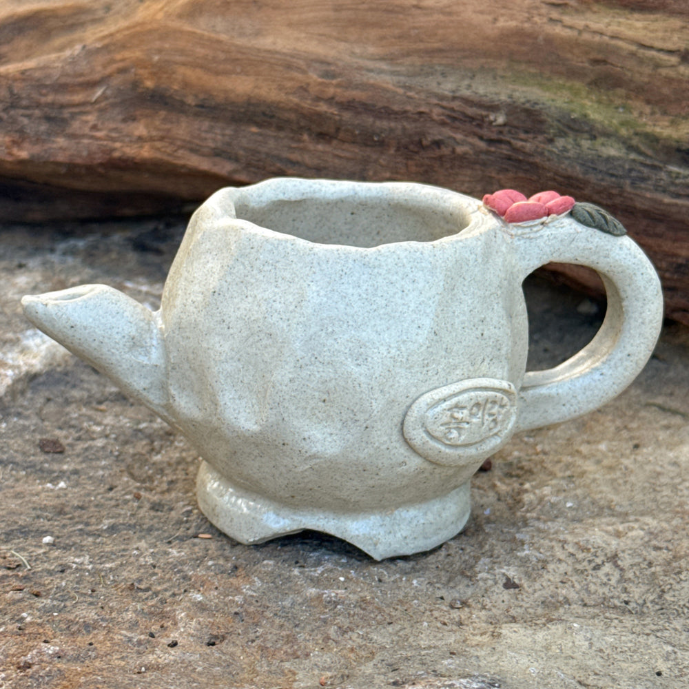 Jurian Handcrafted Teapot
