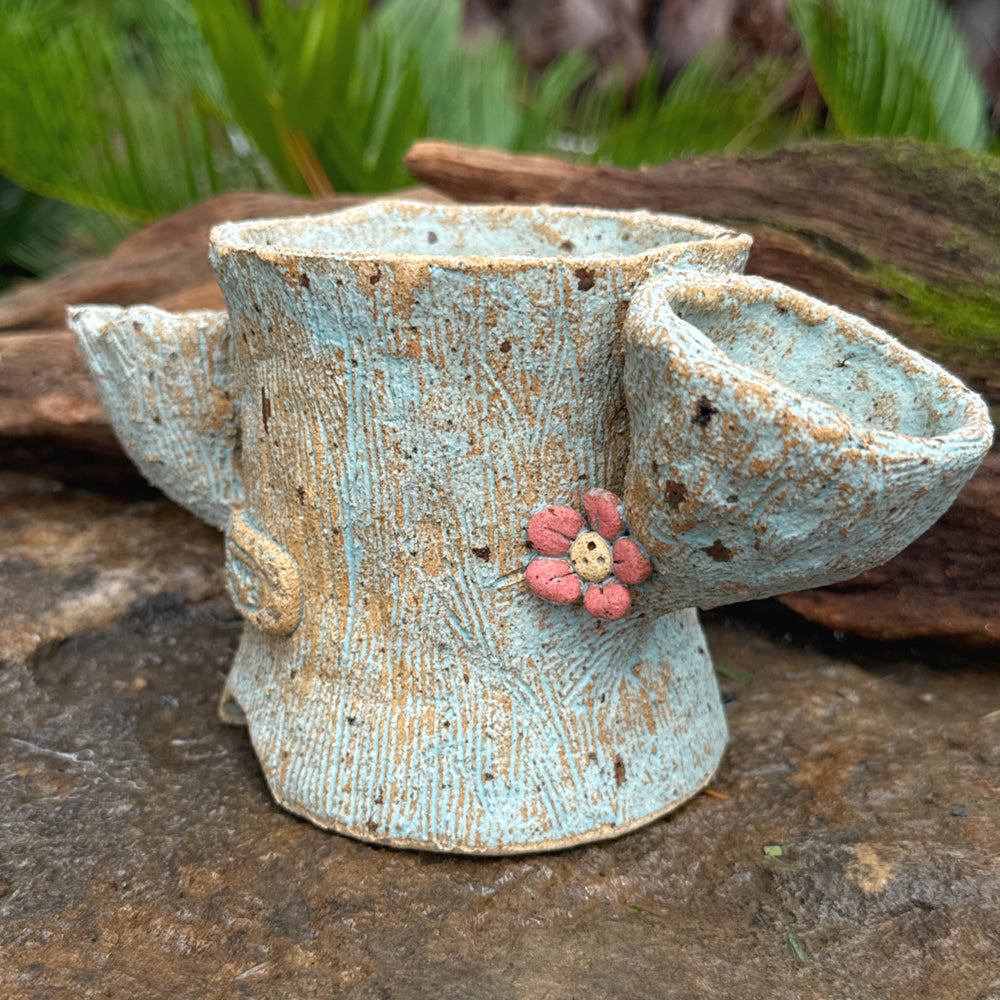 Jurian Handcrafted Pot- Three Hole Planter