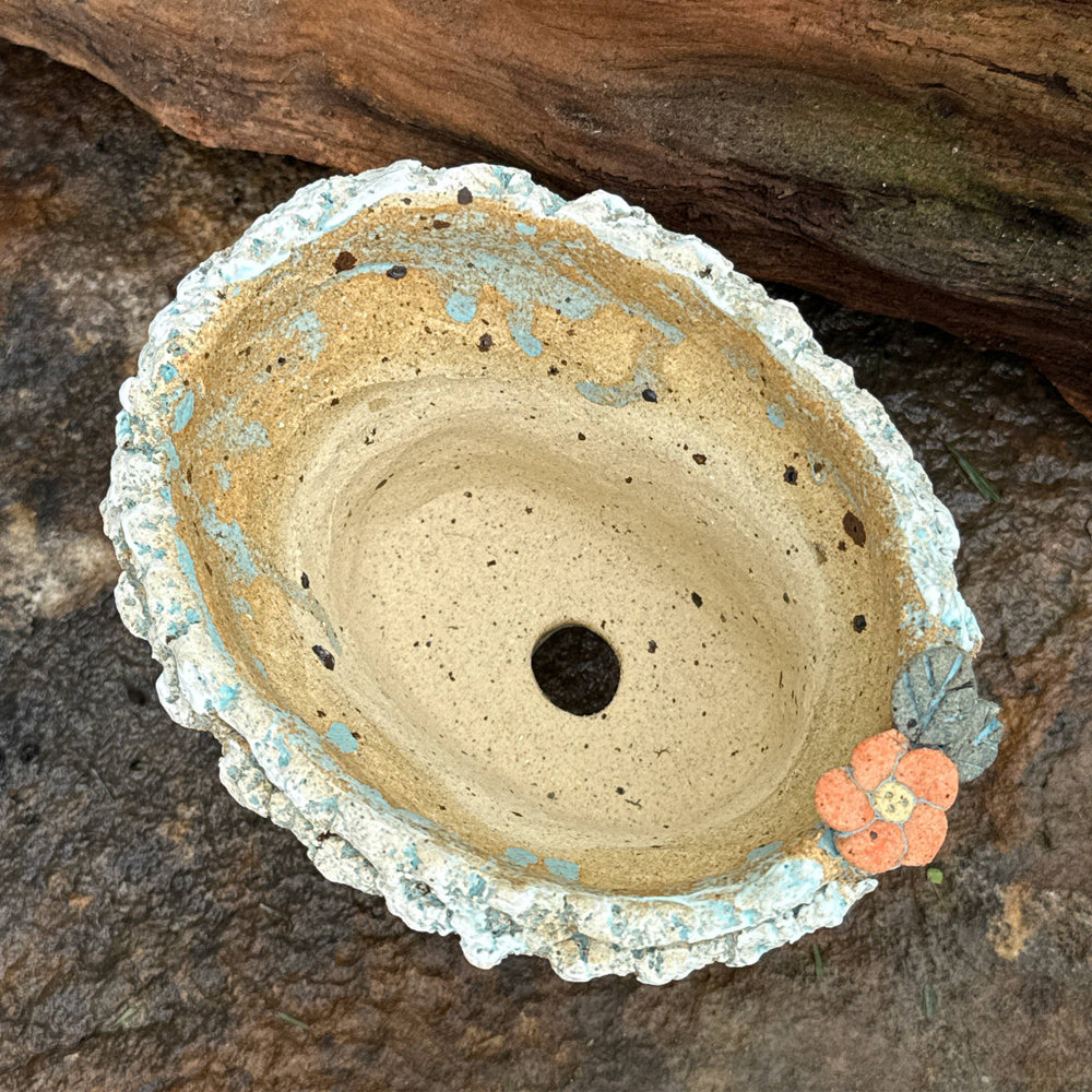 Jurian Handcrafted Pot- Sky Blue Short Oval