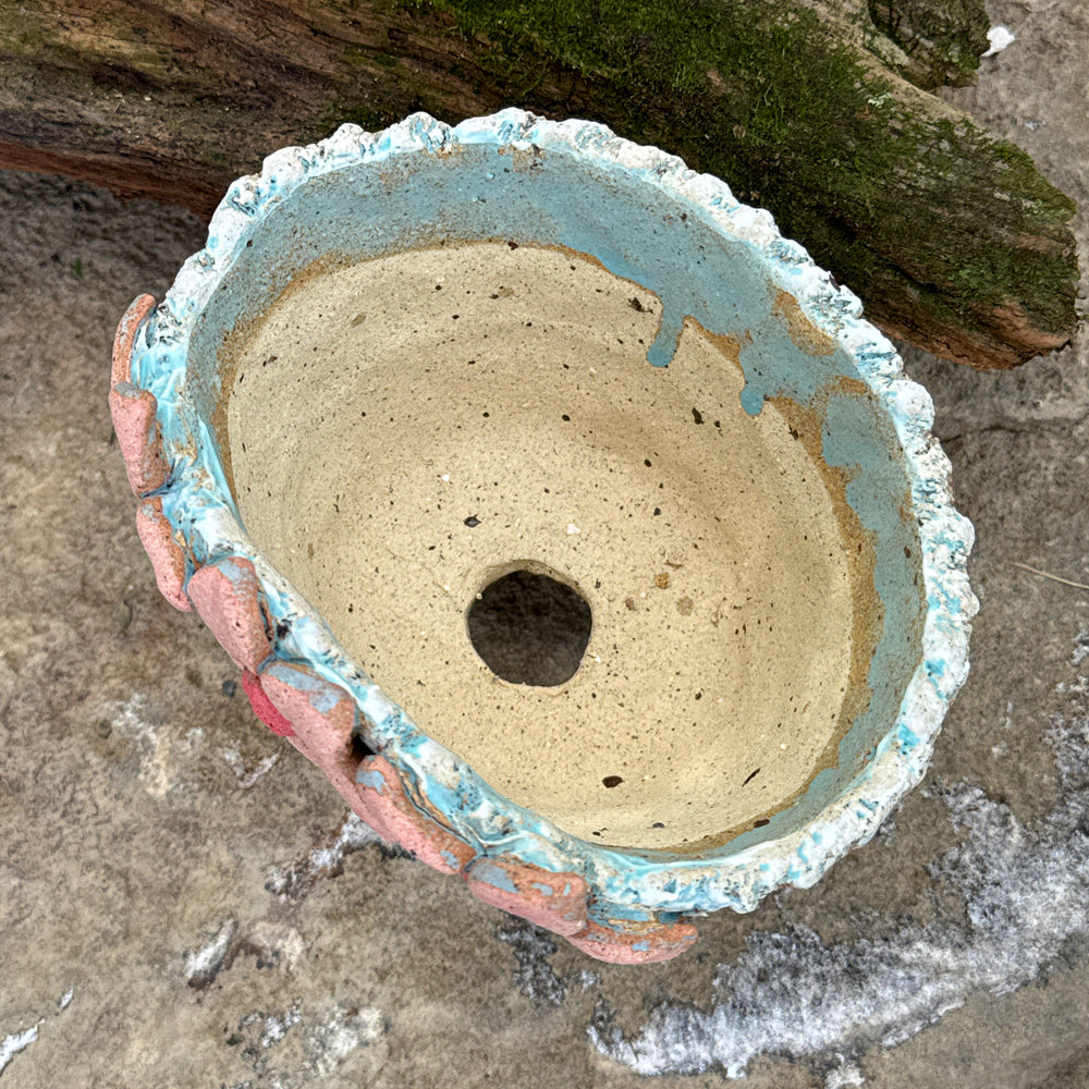 Jurian Handcrafted Pot- Trio of Pink Flowers