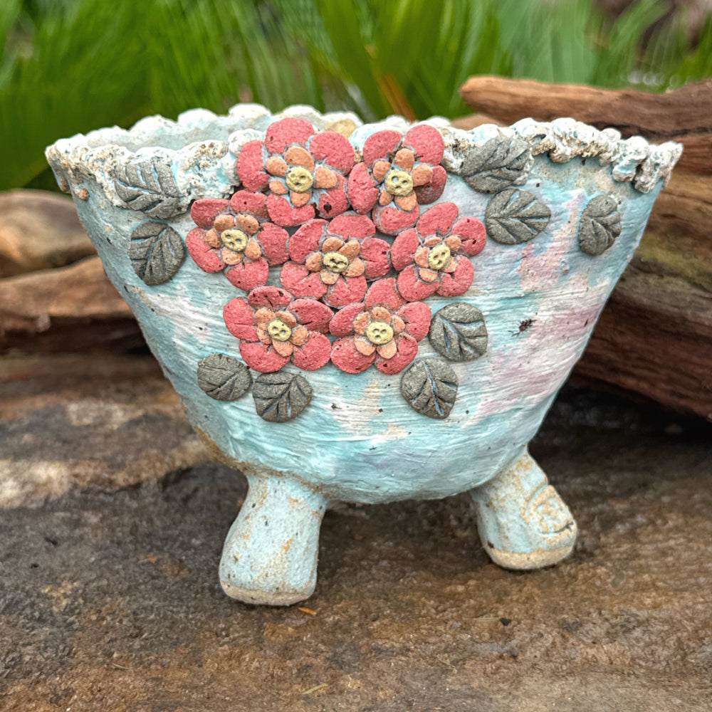 Jurian Handcrafted Pot- Pink Flowers