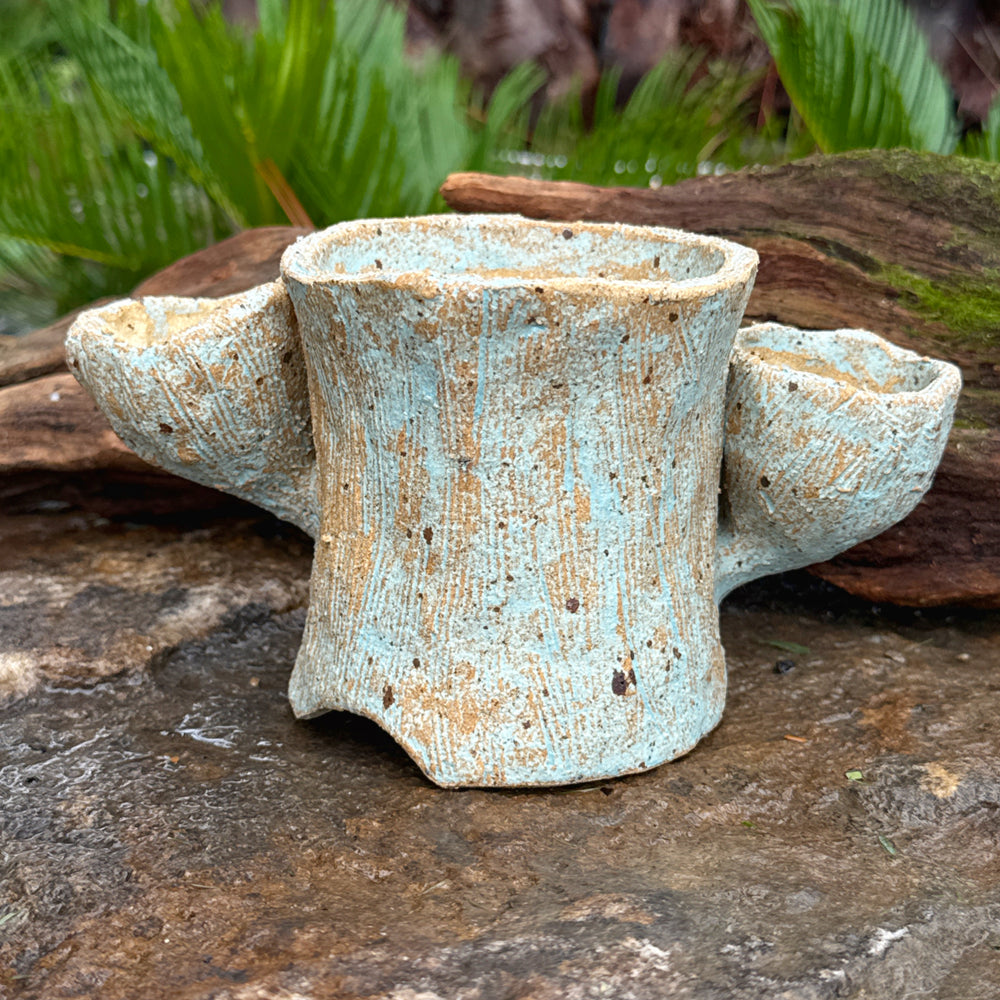 Jurian Handcrafted Pot- Three Hole Planter