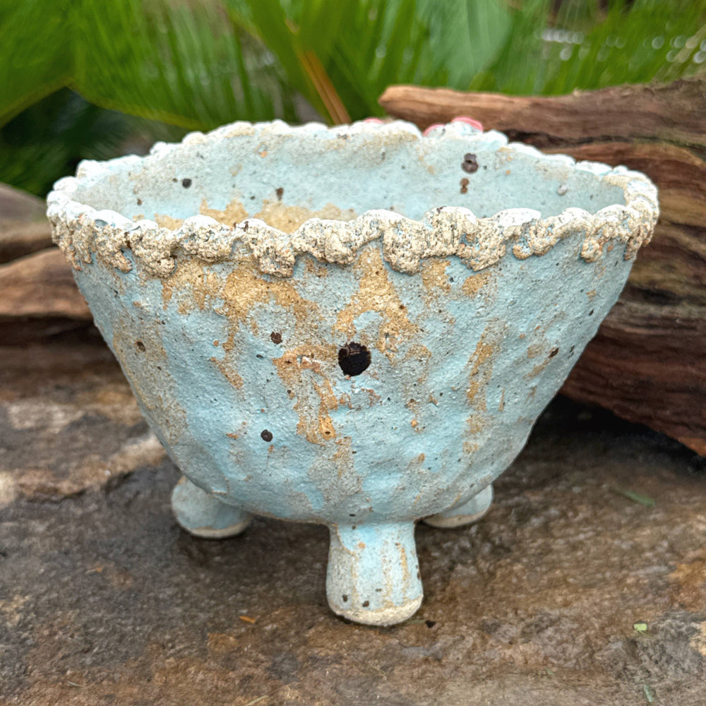 Jurian Handcrafted Pot- Pink Flowers