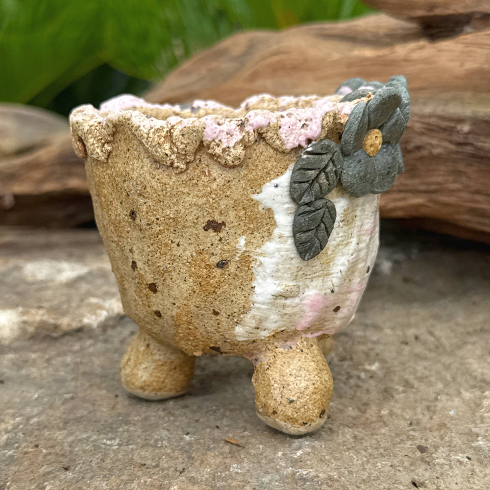 Jurian Handcrafted Pot- Cornflower Blue