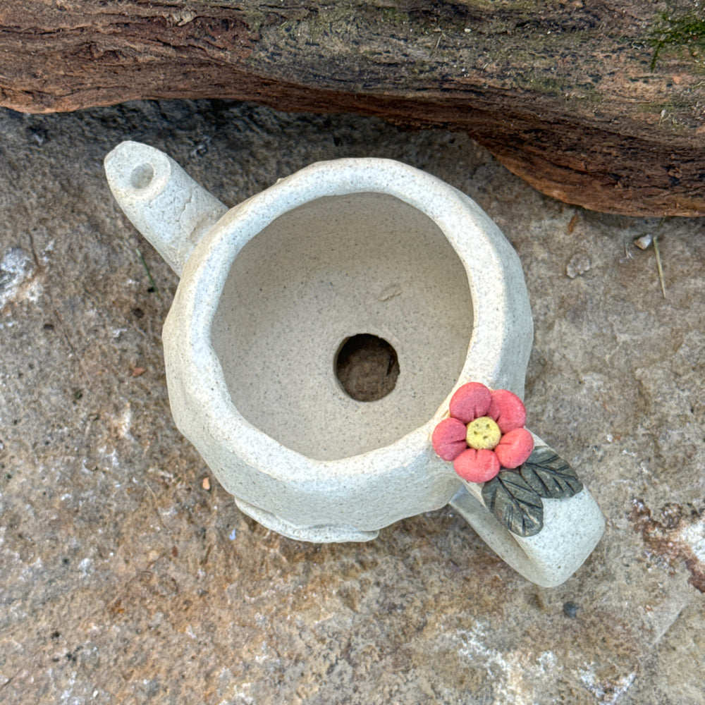 Jurian Handcrafted Teapot