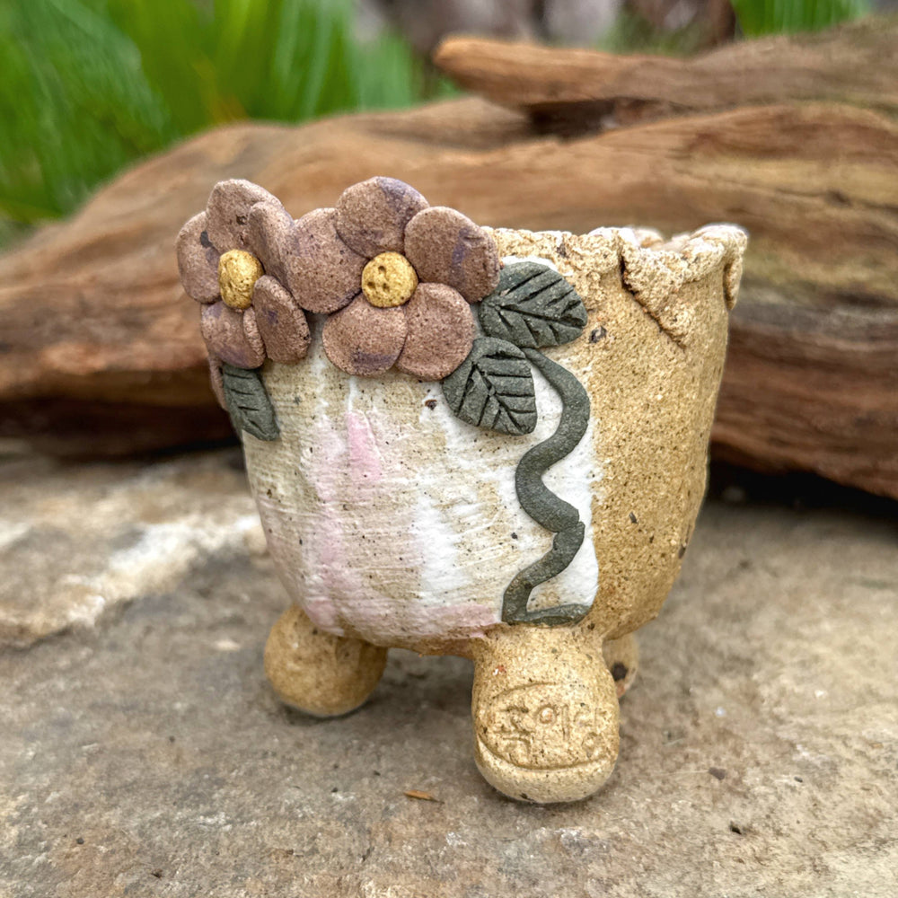 Jurian Handcrafted Pot- Neutral Flowers