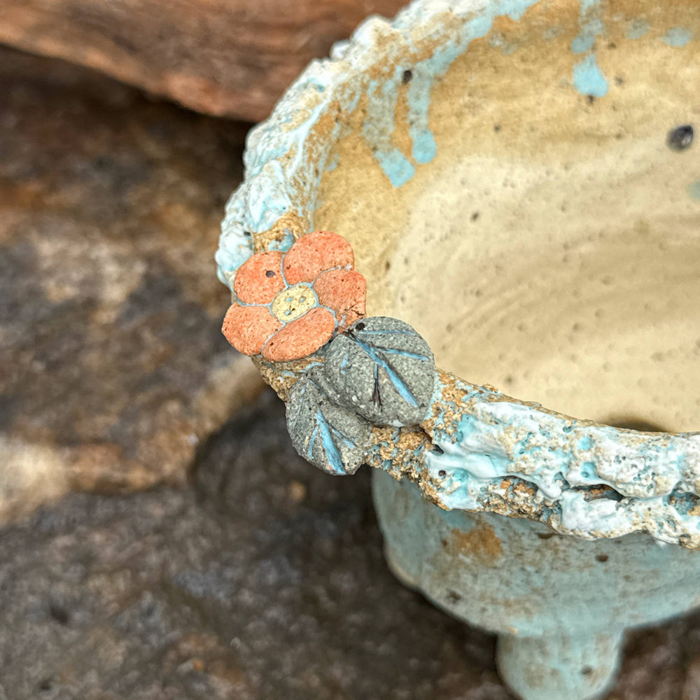 Jurian Handcrafted Pot- Sky Blue Short Oval