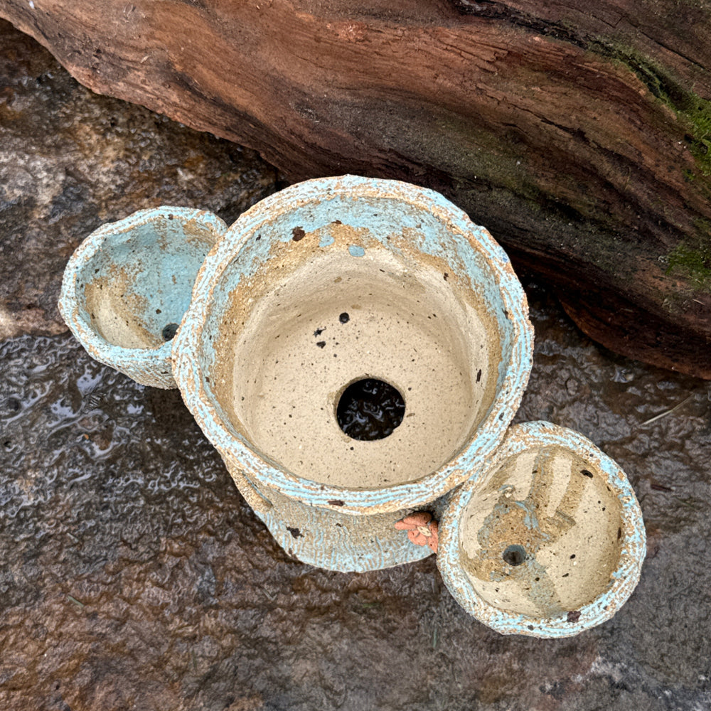 Jurian Handcrafted Pot- Three Hole Planter