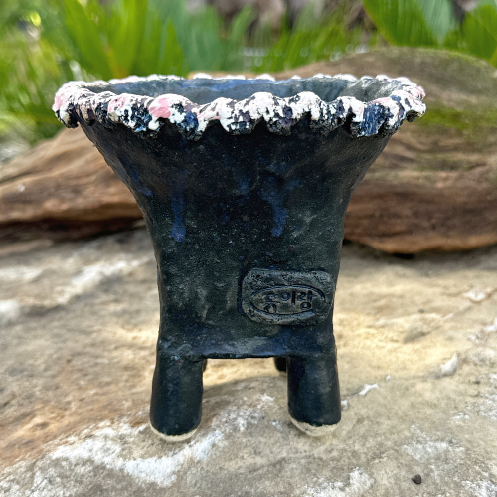 Jurian Handcrafted Pot- Midnight Blue Classic Taper