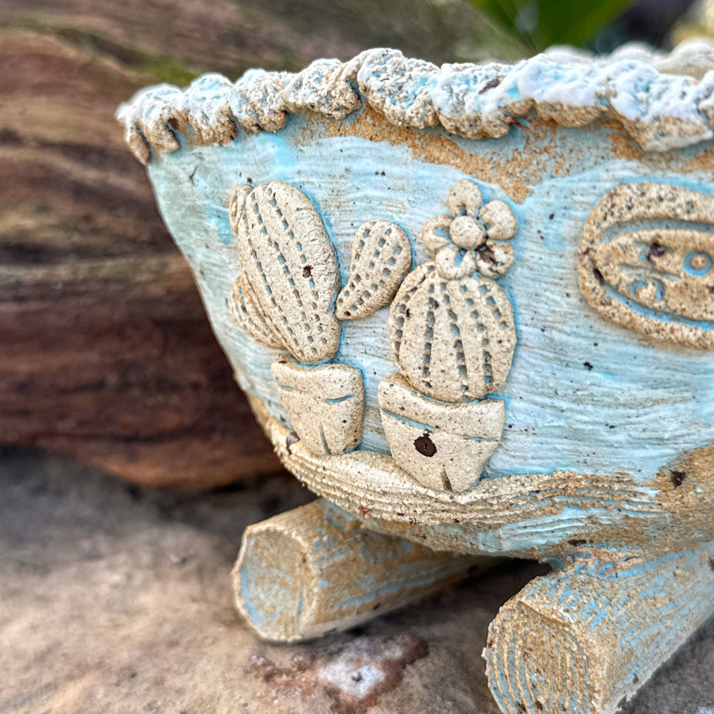 Jurian Handcrafted Pot- Neutral Cacti