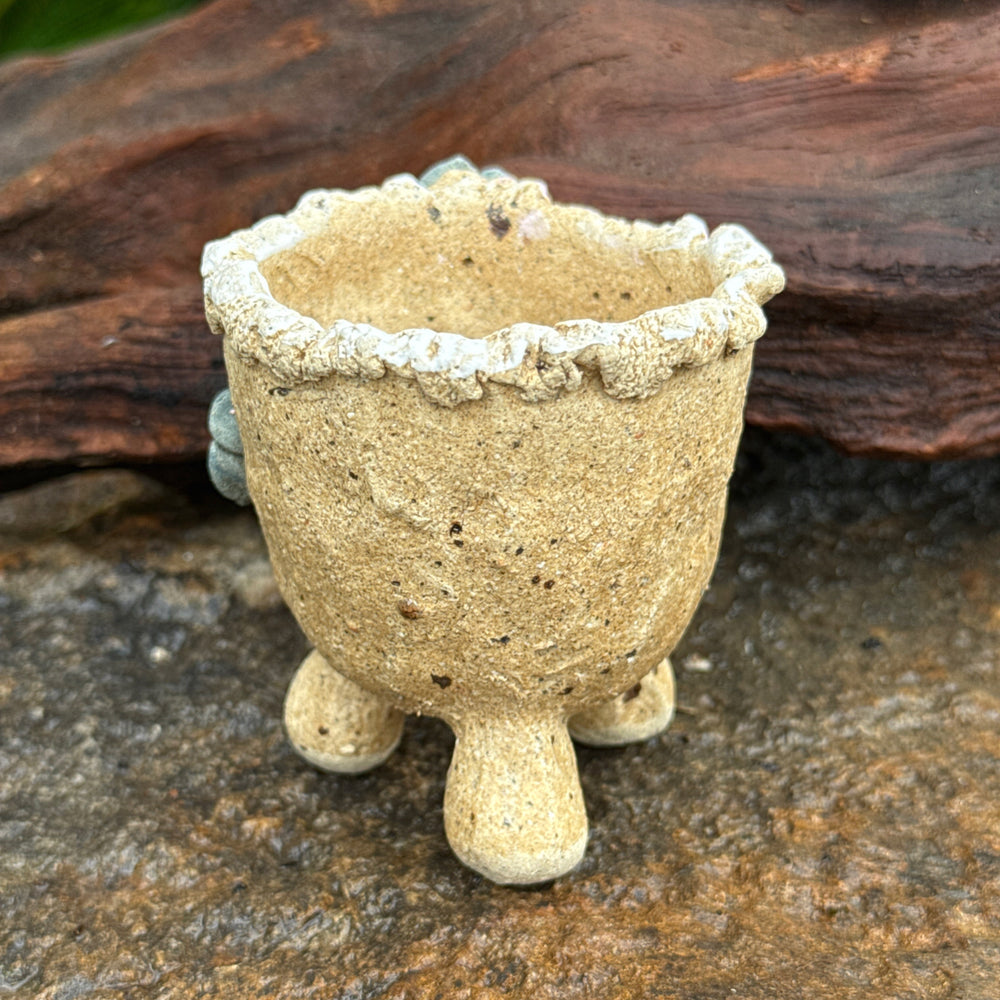 Jurian Handcrafted Pot- Blue Flowers