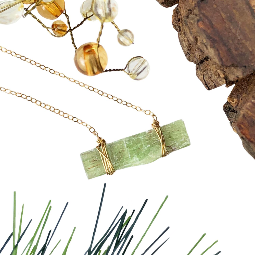 STOCKING STUFFER SALE! Green Kyanite Scales Necklace