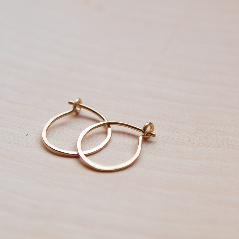 Hammered Gold Hoop Earrings Minimalist Gold Earrings Dainty 
